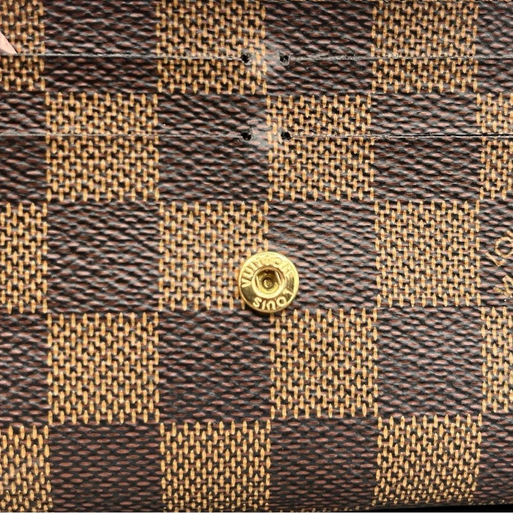 Louis Vuitton Damier Ebene Caissa Rose Bifold Wallet - Picture 5 of 10